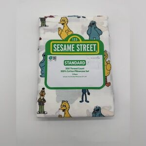 NWT Sesame Street Set of Two Pillowcases, Standard